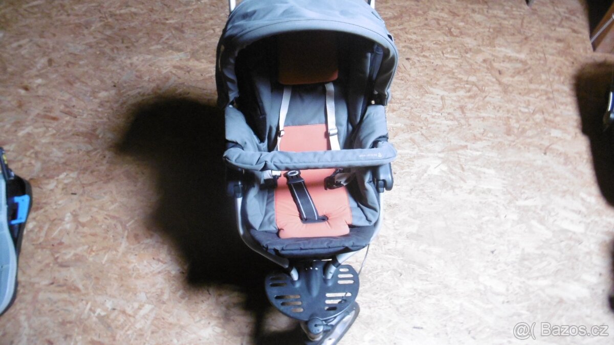 Kočárek - trojkombinace JANÉ - 4