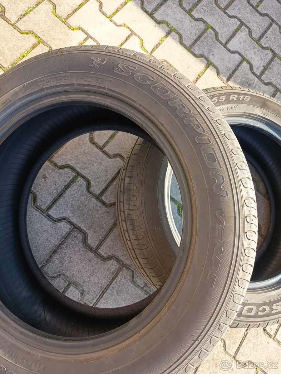 235/55R18 - 4