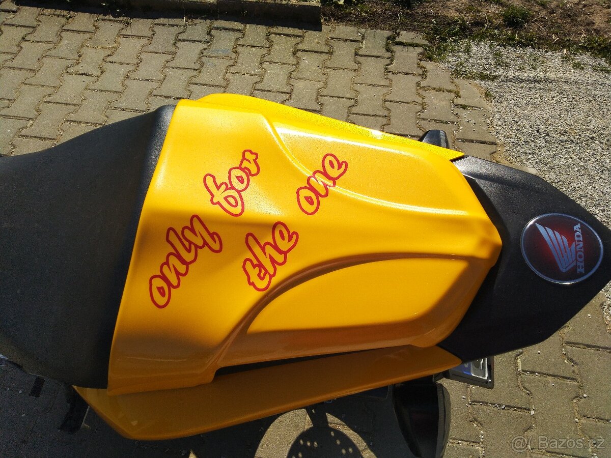 Honda CB 600 F Hornet – 2012 (poslední model) – TOP STAV - 4