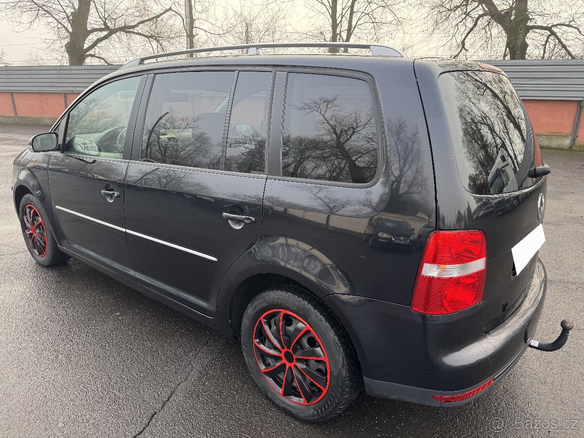 Volkswagen Touran 2.0 TDi FACELIFT MOŽNO NA SPLÁTKY - 4