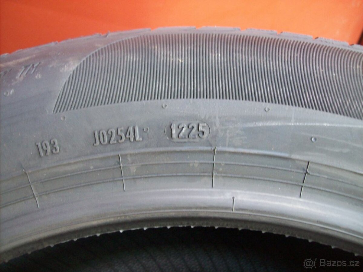 letní sada Pirelli 215.55.17 98Y XL - 4