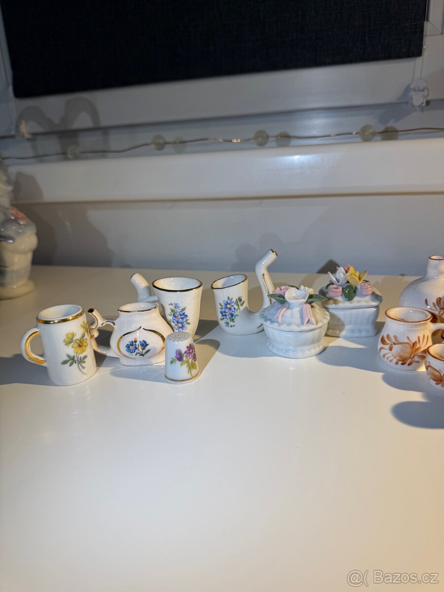 Sada porcelánových miniatur - 4