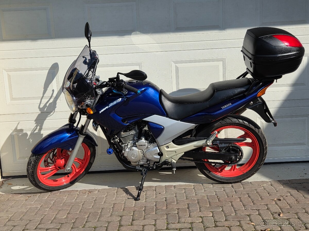 Yamaha YBR250 - 4