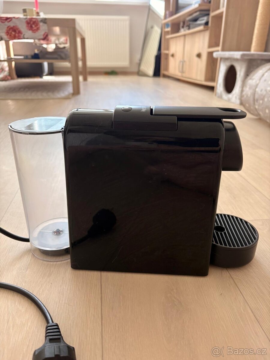 Nespresso De'Longhi Essenza Mini - 4