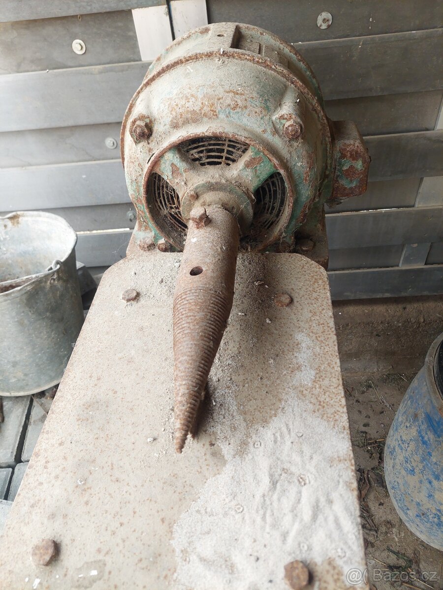 Štípačka na dřevo - 4