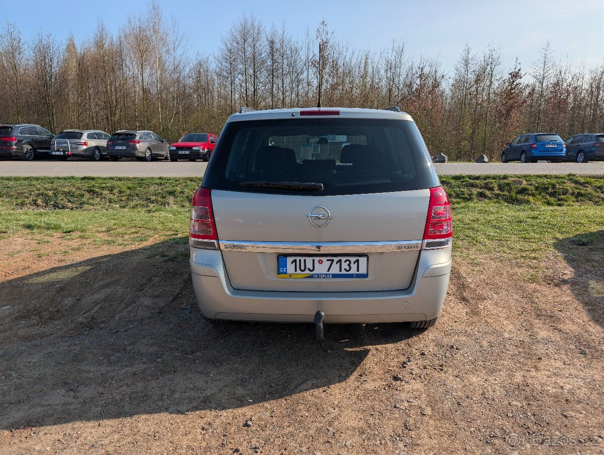 Opel Zafira B 1,9 CDTI - 4