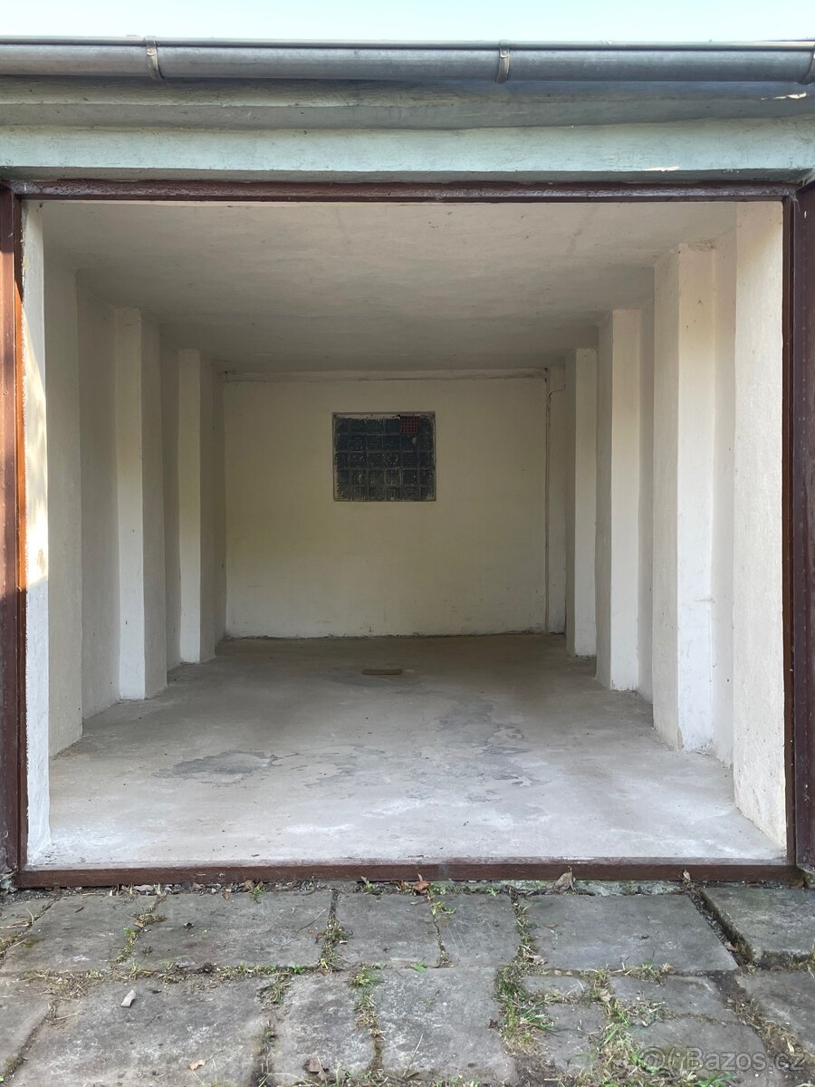 Pronájem Garáže 23 m² - 4