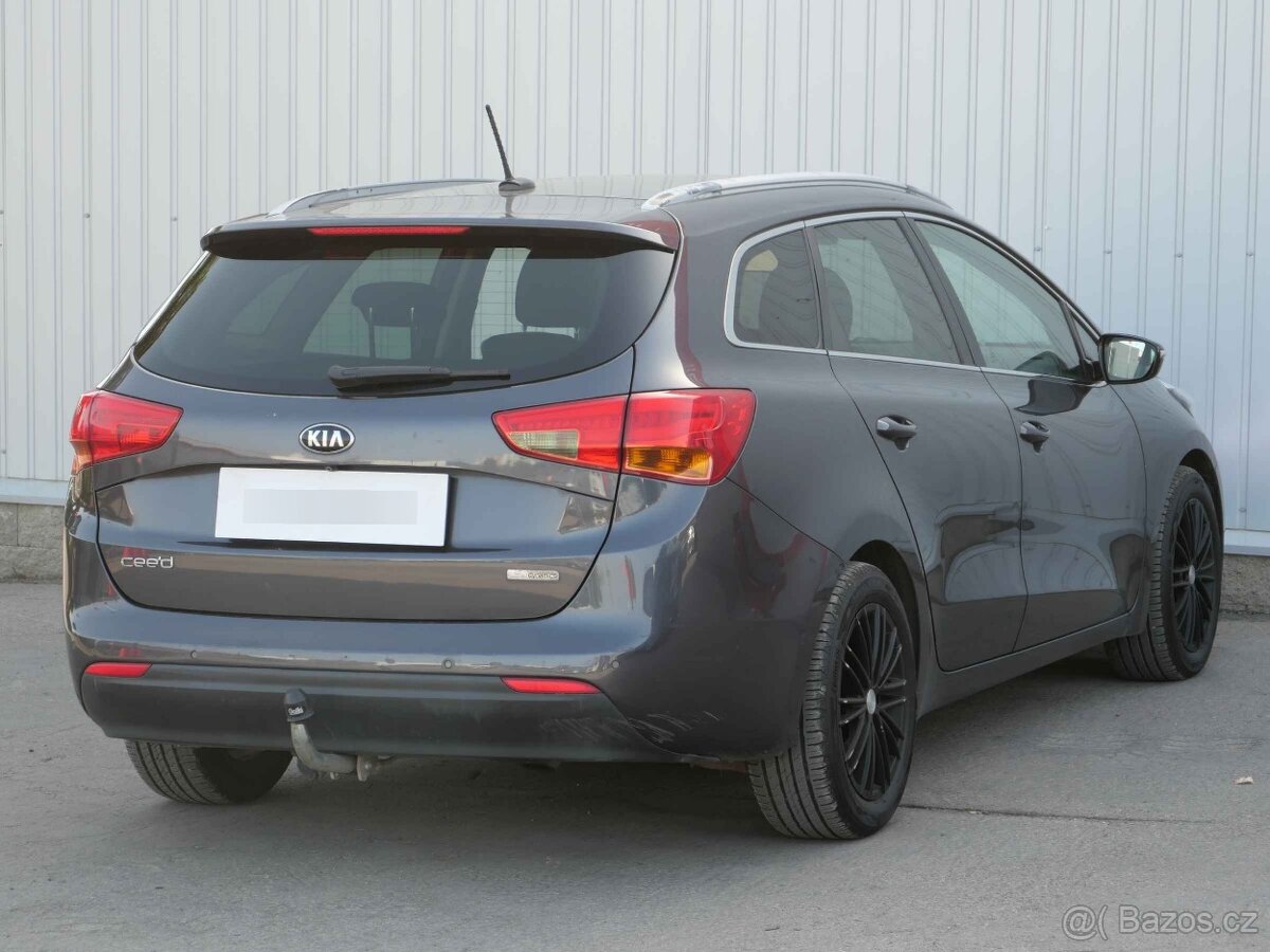 Kia Ceed 1.6 GDi , 99 kW benzín, 2014 - 4