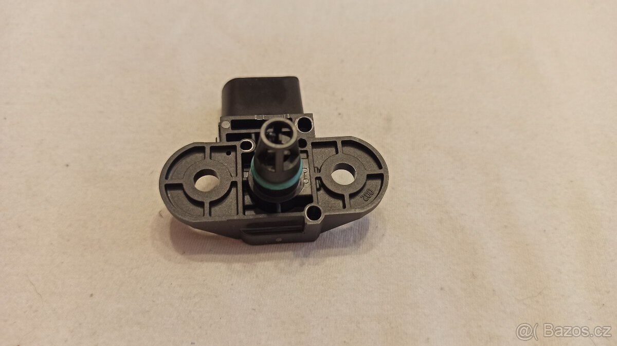 Snímač tlaku sacího potrubí VW Audi Škoda Seat 036906051F - 4