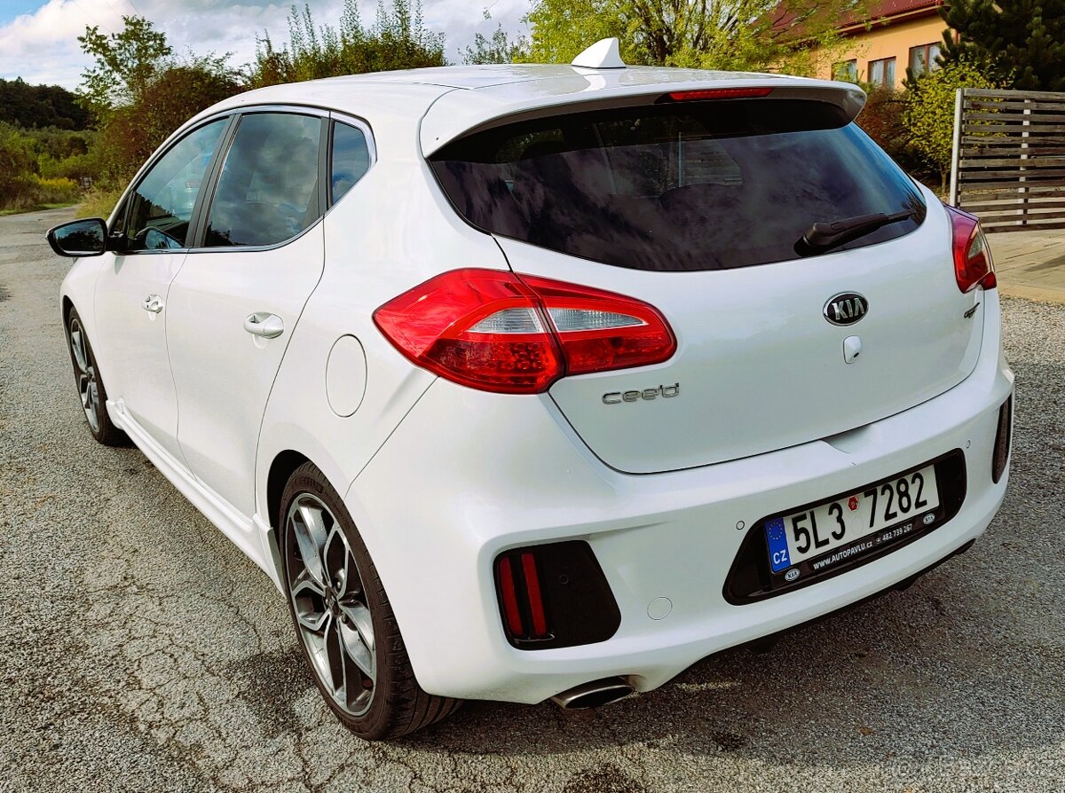 KIA Ceed GT 1.6 T-GDI (150 kW/204 koní) - 4