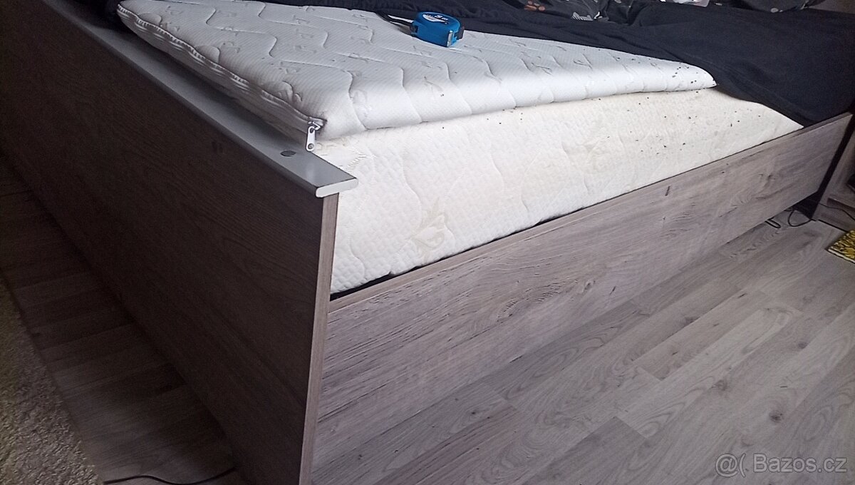 Ložnice se stěnou - 4