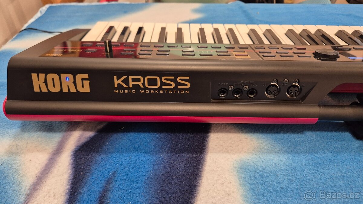 Prodám Korg Kross - 4