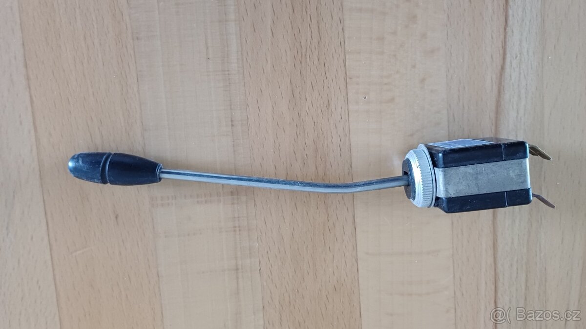 Přepínač na blinkry - 4