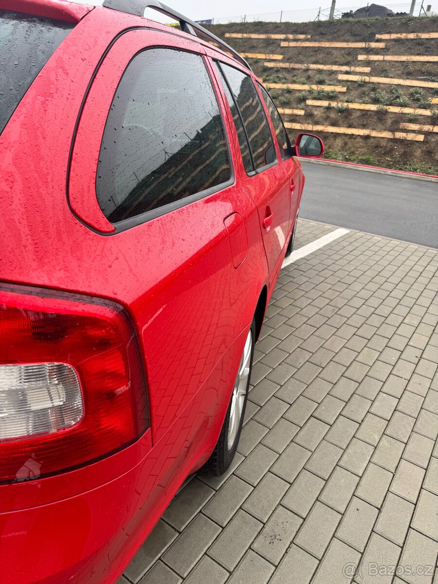 Škoda Octavia Combi 2.0 TDI 103 kW – 2012 – - 4