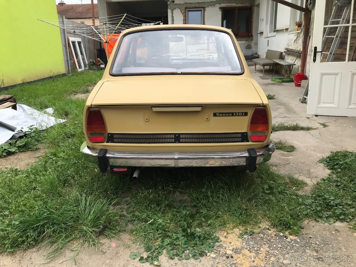 Škoda 120l - 4