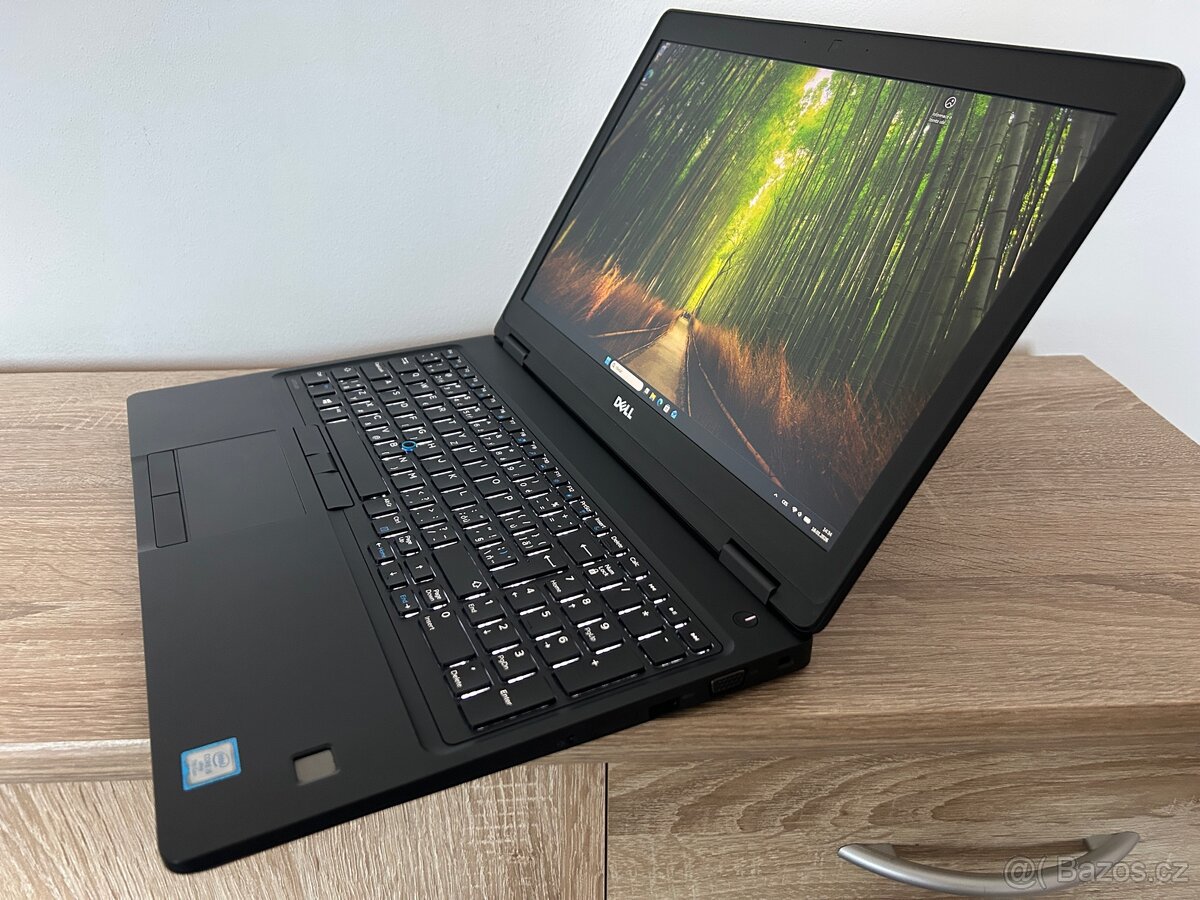 Dell Latitude 5580, i5, 8GB, 256SSD, WIN 11, podsvícený - 4