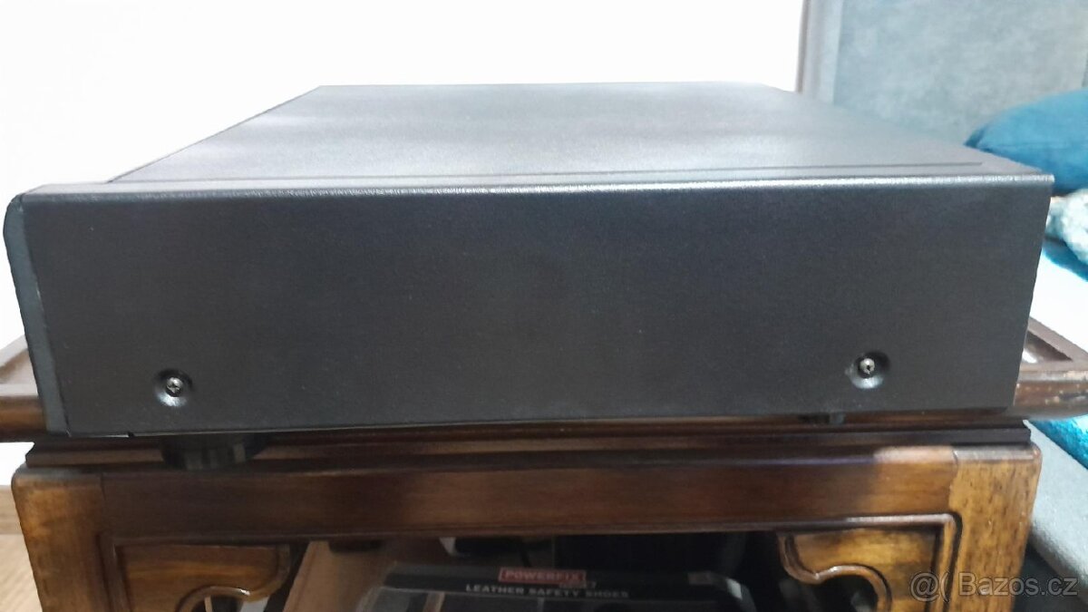 CD přehrávač Sony CDP-C661-měnič kompaktních disků. - 4