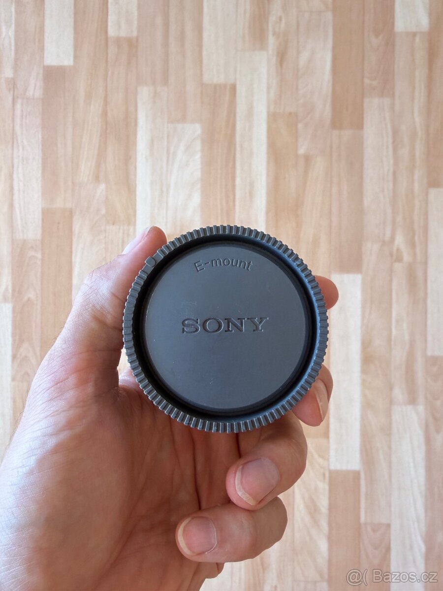 SONY FE 50 mm f/1,8 - 4