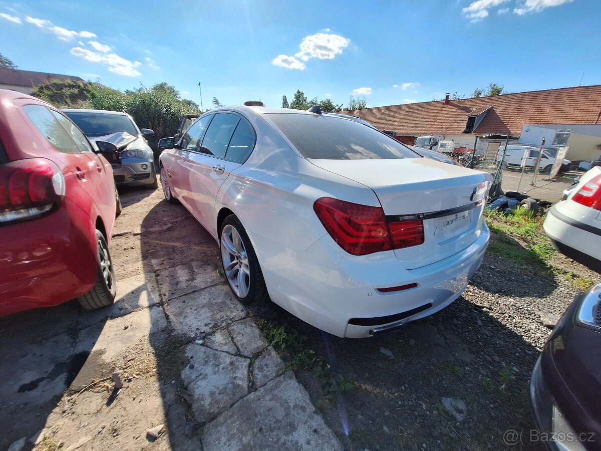 DÍLY BMW 740D F01 225kW 2011 M-packet - 4
