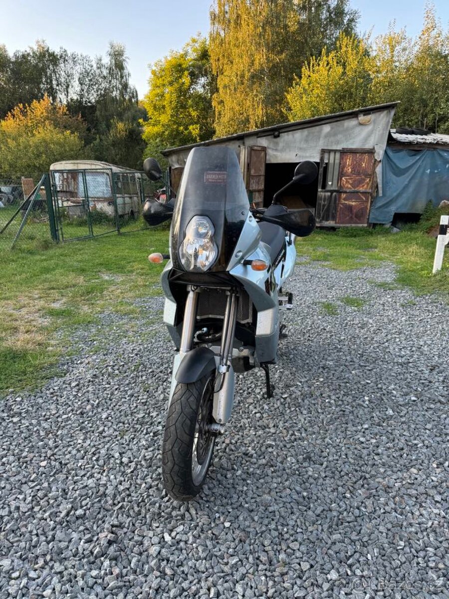 Ktm 950 adventure lc8