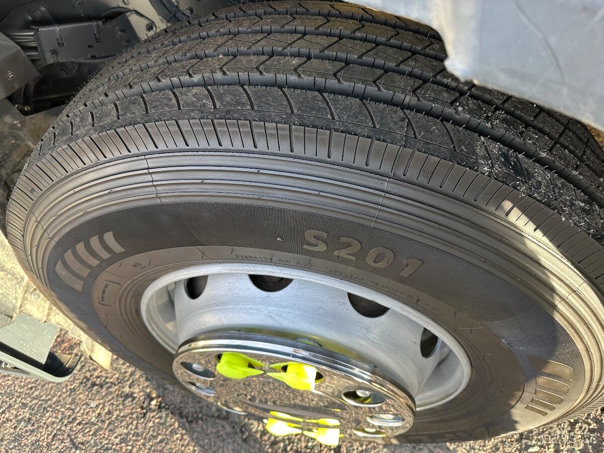 Renault Premium kontejner 4x2, rok 2012,297000kmE5, hydruka - 4