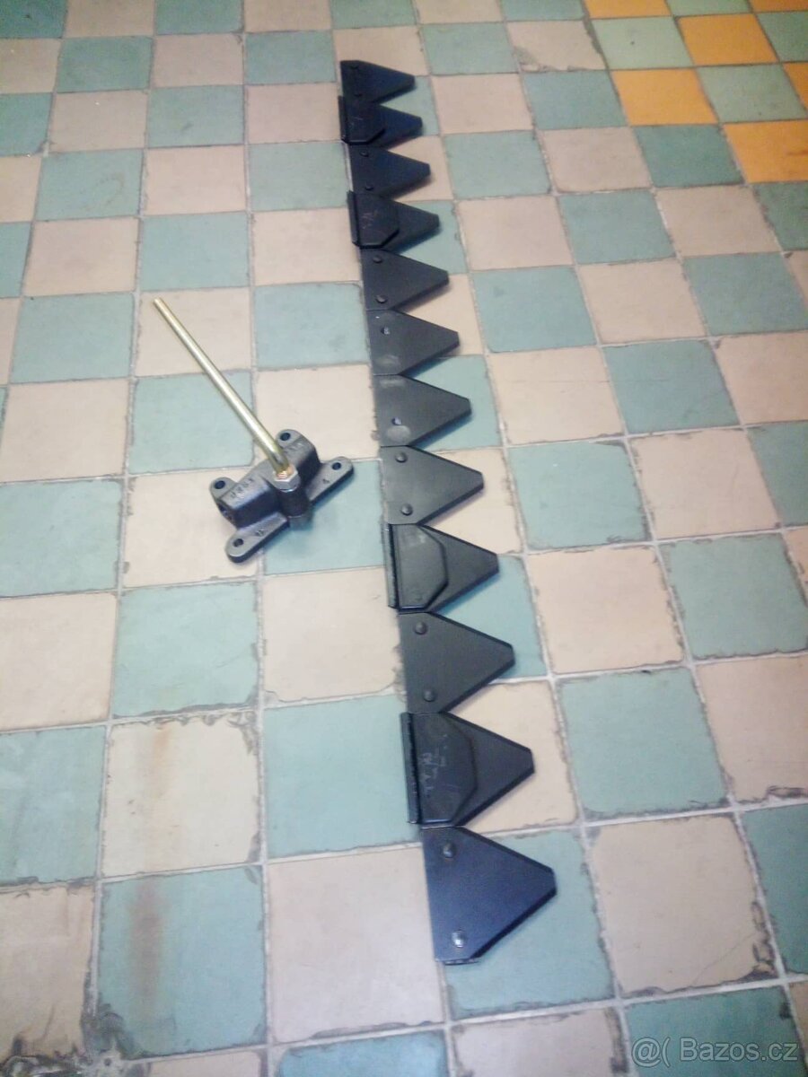 MF 70 , UNI MT7 , VARI , TERRA - kosy prstové nové - 4