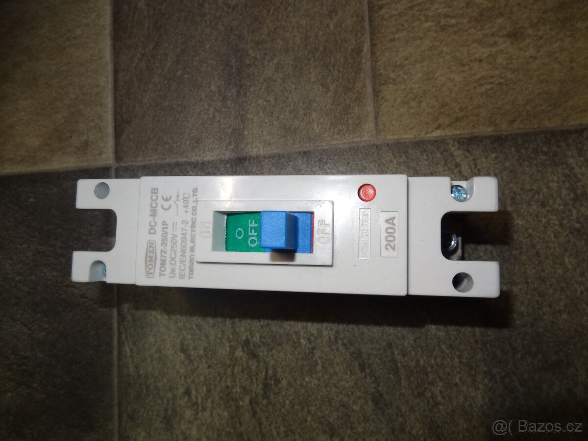 200A 250V DC 1P JISTIC odpojovac pro FVE baterie akumulatory - 4