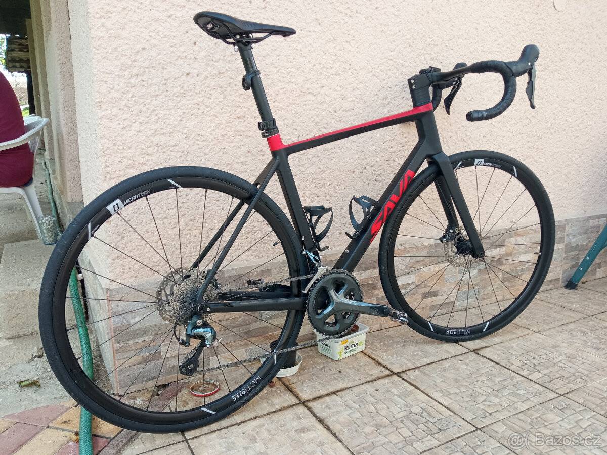 Karbonové silniční kolo Sava Vegur 4.0, vel. L (54) - 4