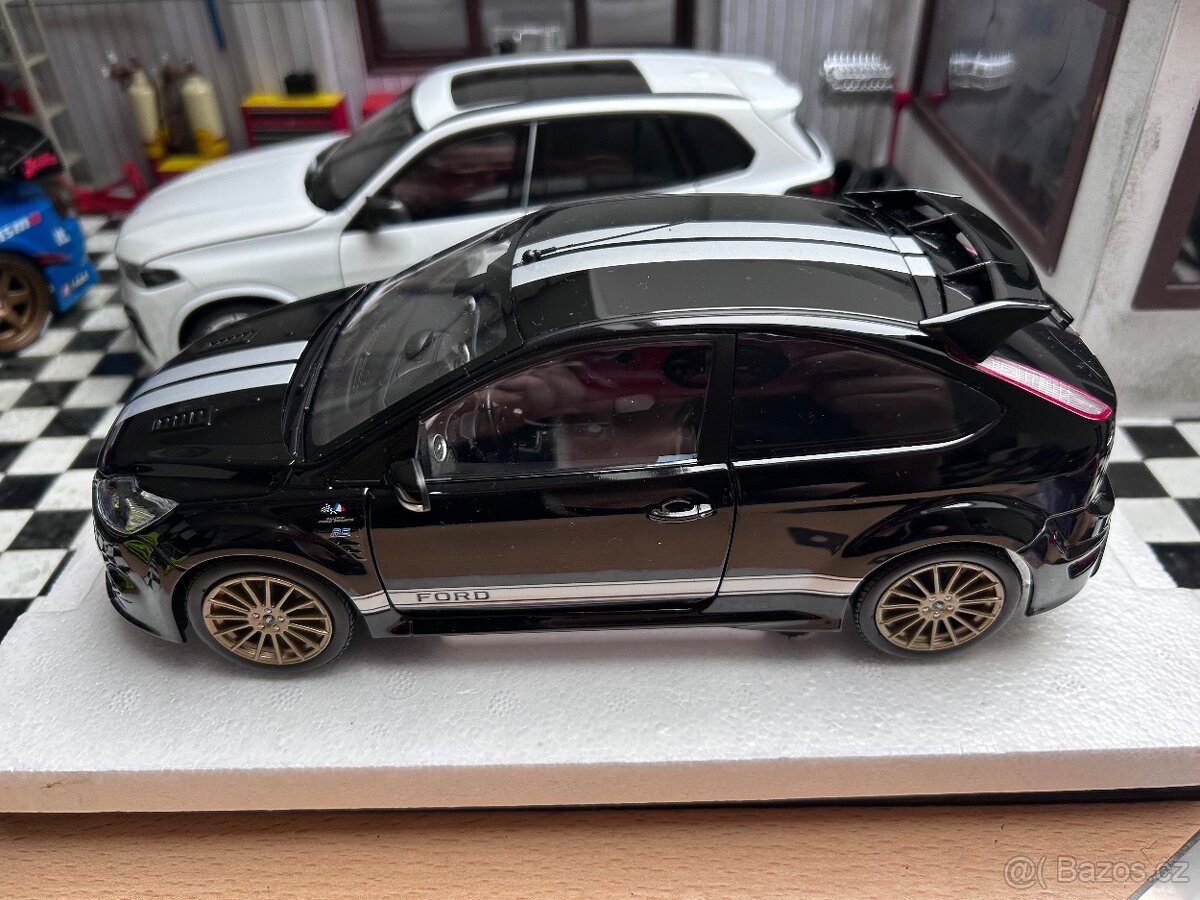 Ford focus rs 1:18 minichamps - 4