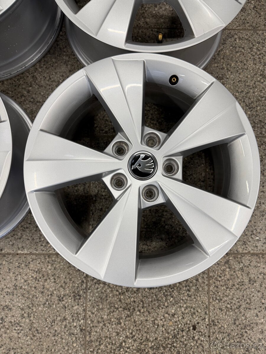 Alu kola Škoda Octavia 3 - 4