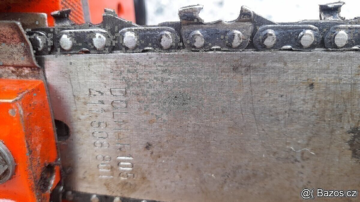 Stará historická motorová pila Dolmar 118 - 4
