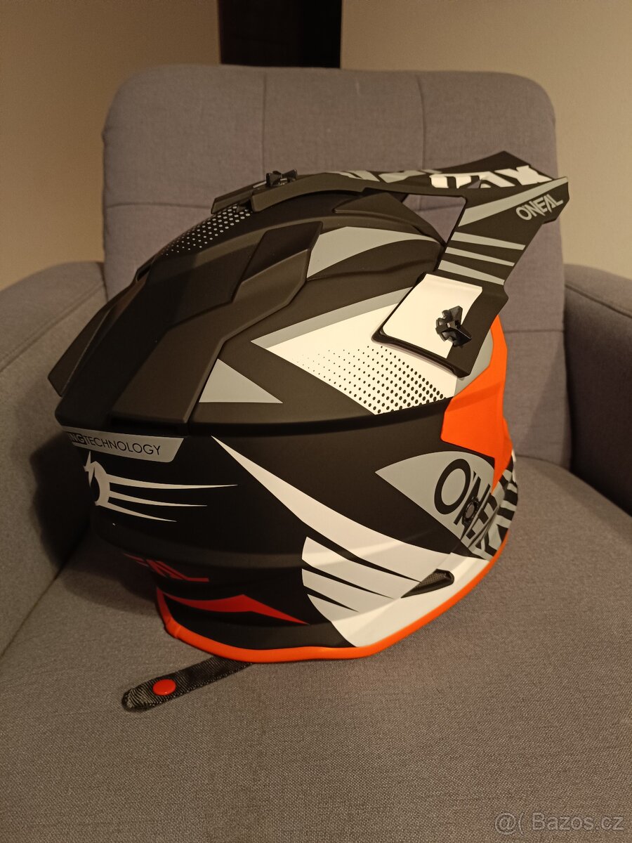 O´neal helma na MX - 4