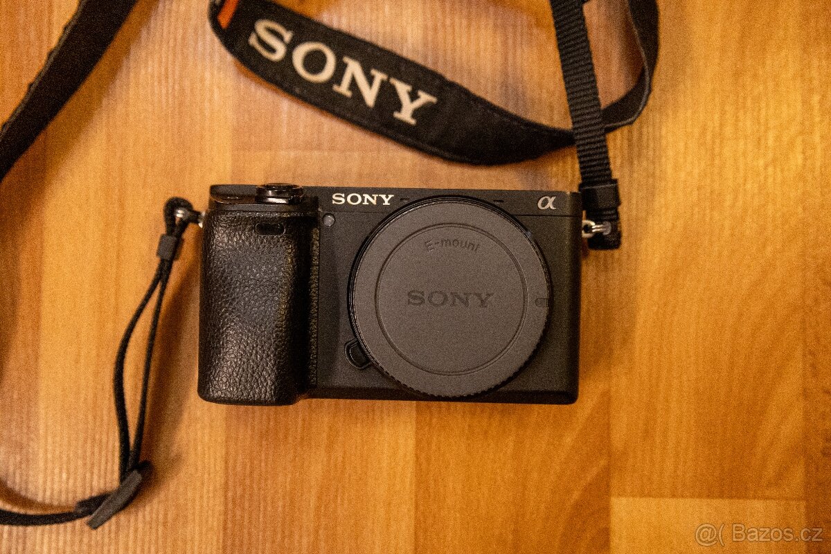 Sony Alpha A6400 + 18-135 mm OSS 4.8462 - 4