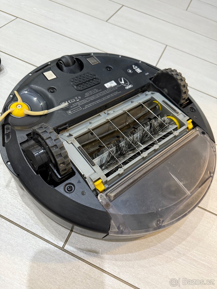 Robotický vysavač iRobot Roomba 698 - 4