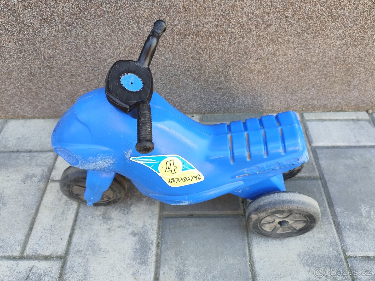 dětské odrážedlo - 4