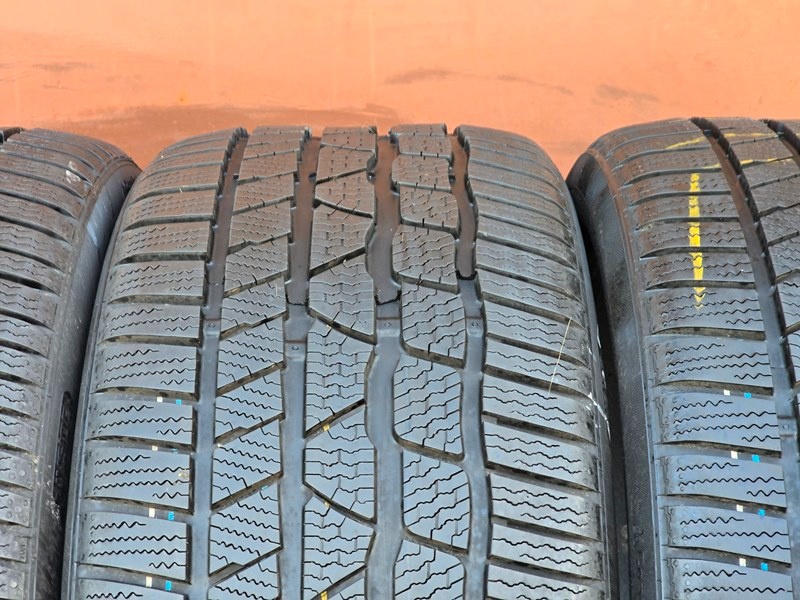 Zimní Continental 255/35/19XL - 4