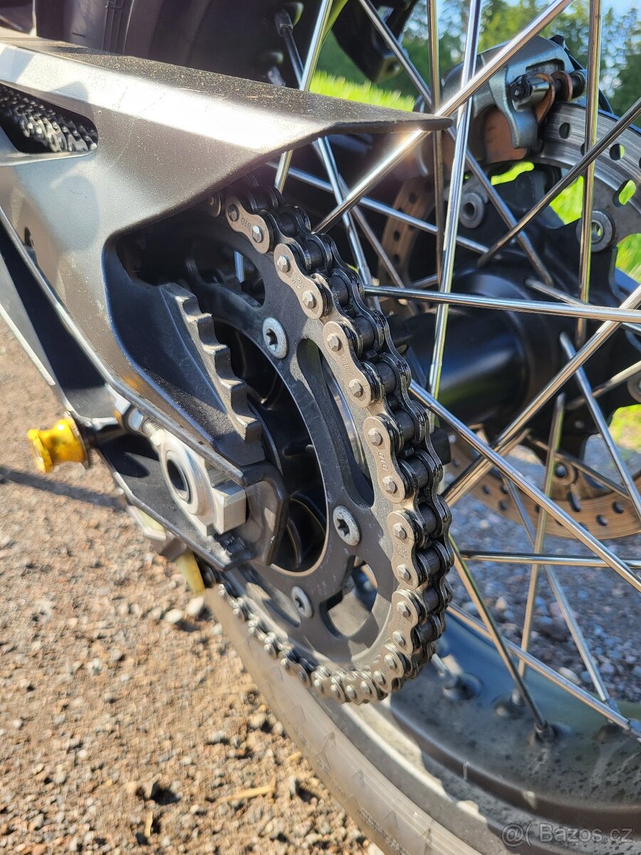 KTM 790 adventure