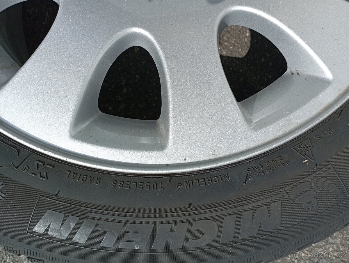 Pneu Michelin 205/55 R 16 Alpin5 - 4