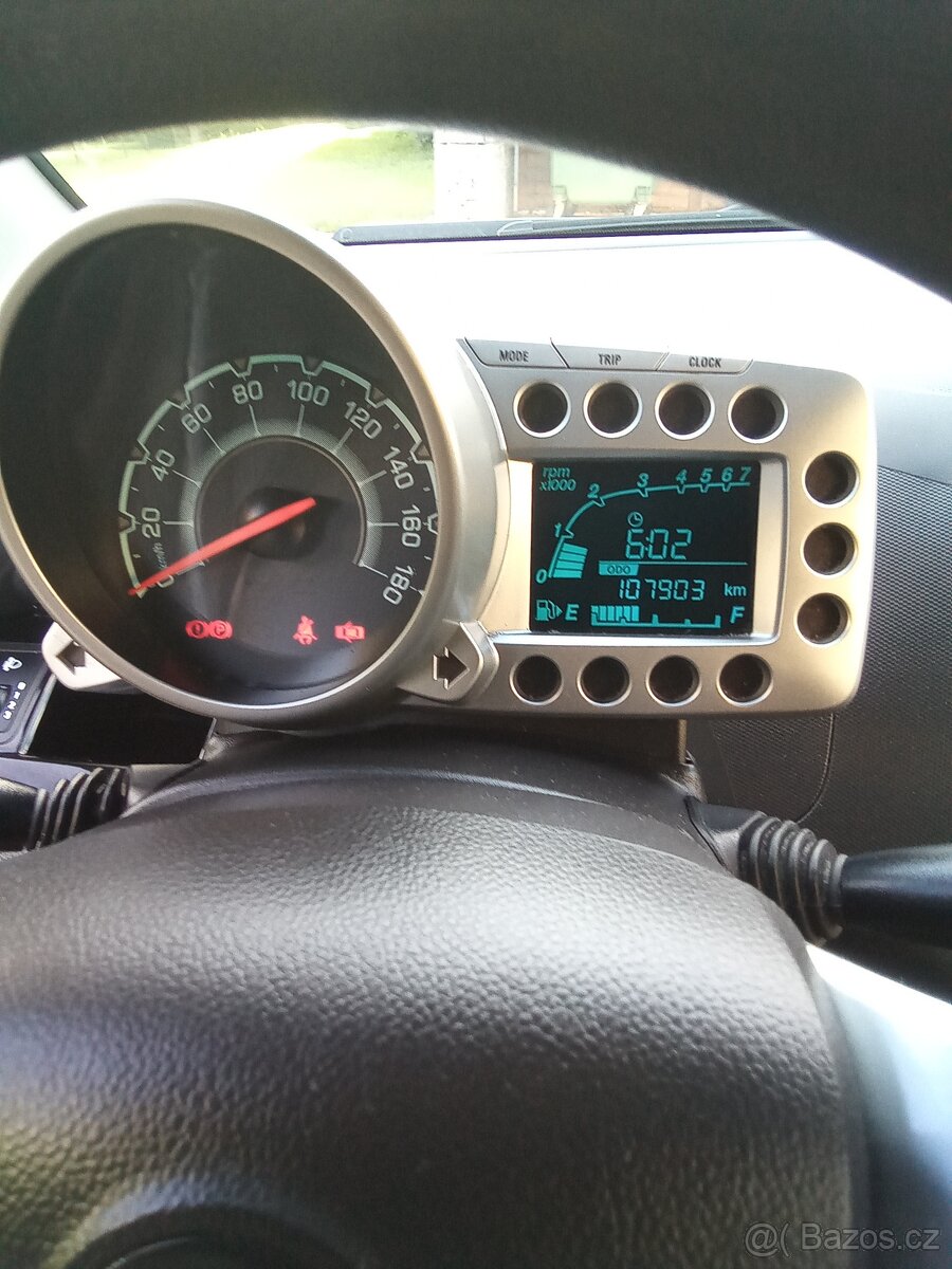 CHEVROLET SPARK 1.0 i,50 kW,107 tkm, KLIMA, nová CZ STK. - 4