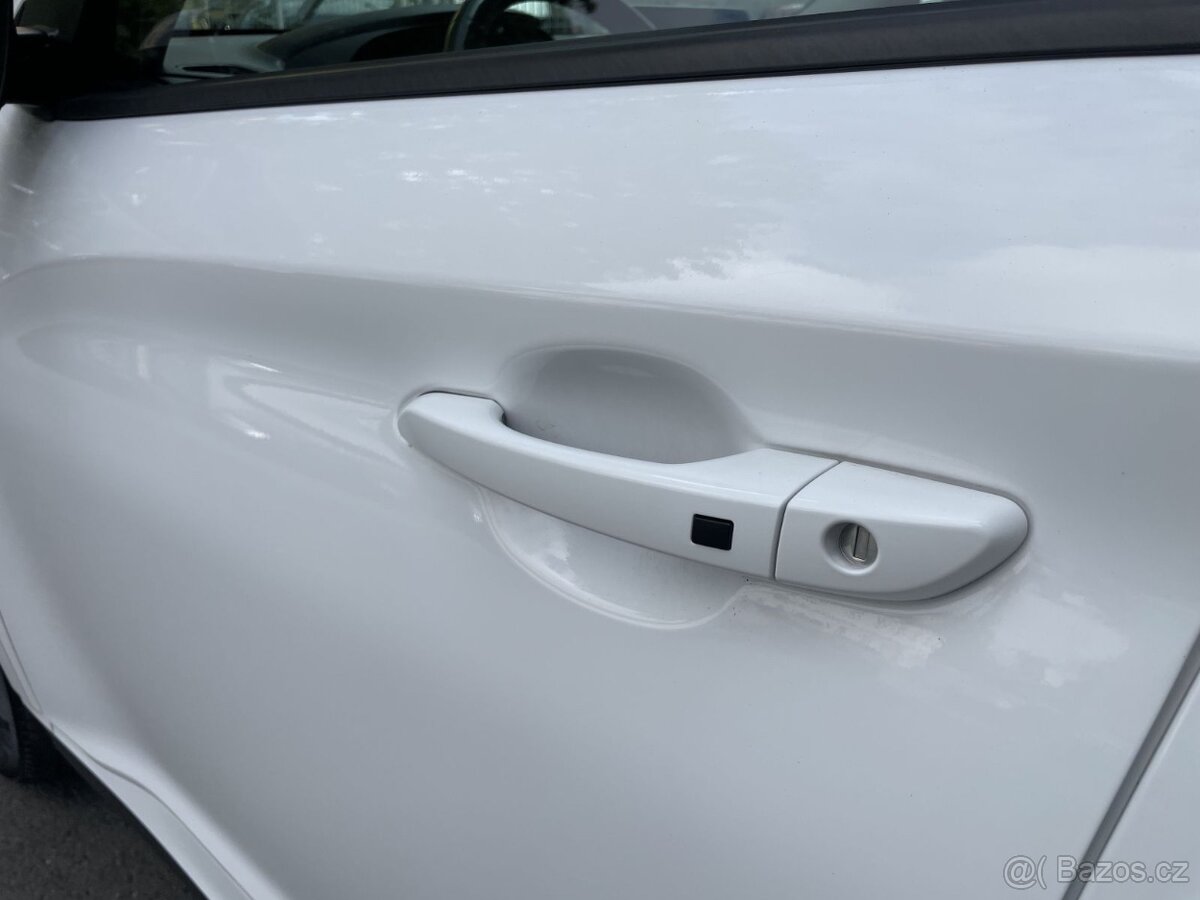 Hyundai Kona, 64kWh Smart - 4