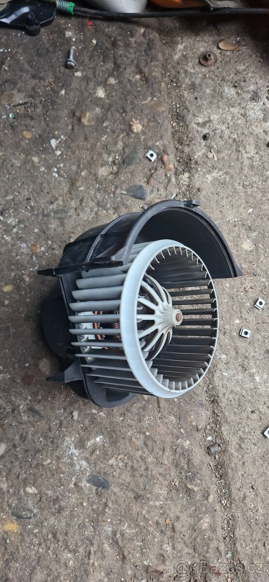 Moturek topeni ventilator audi Q7 4L vw touareg - 4