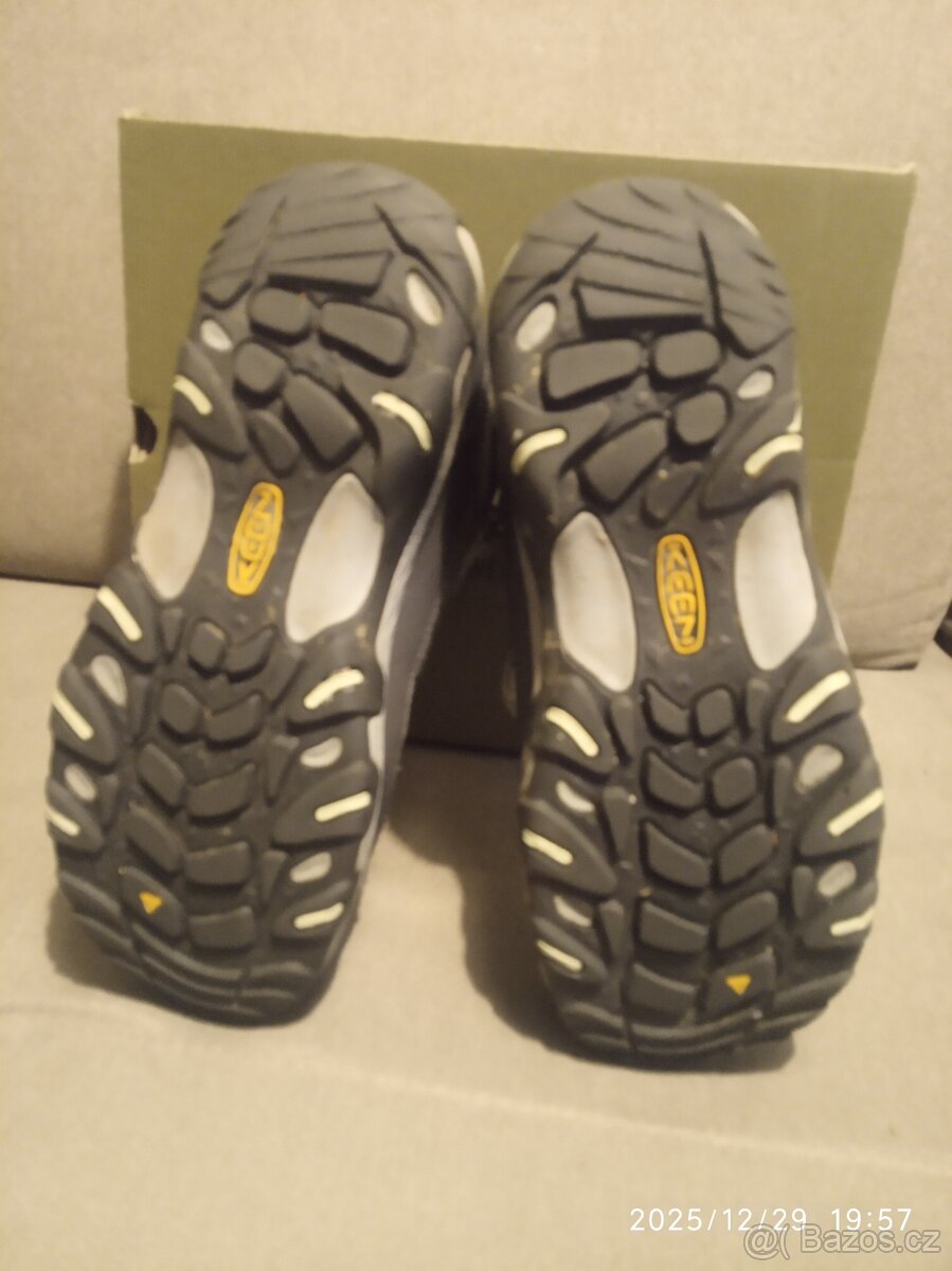 Zimní boty KEEN vel. 38 - 4