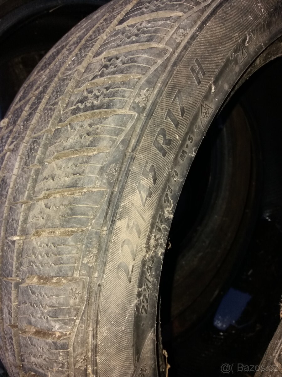 Prodam zimni pneu R17 - 4