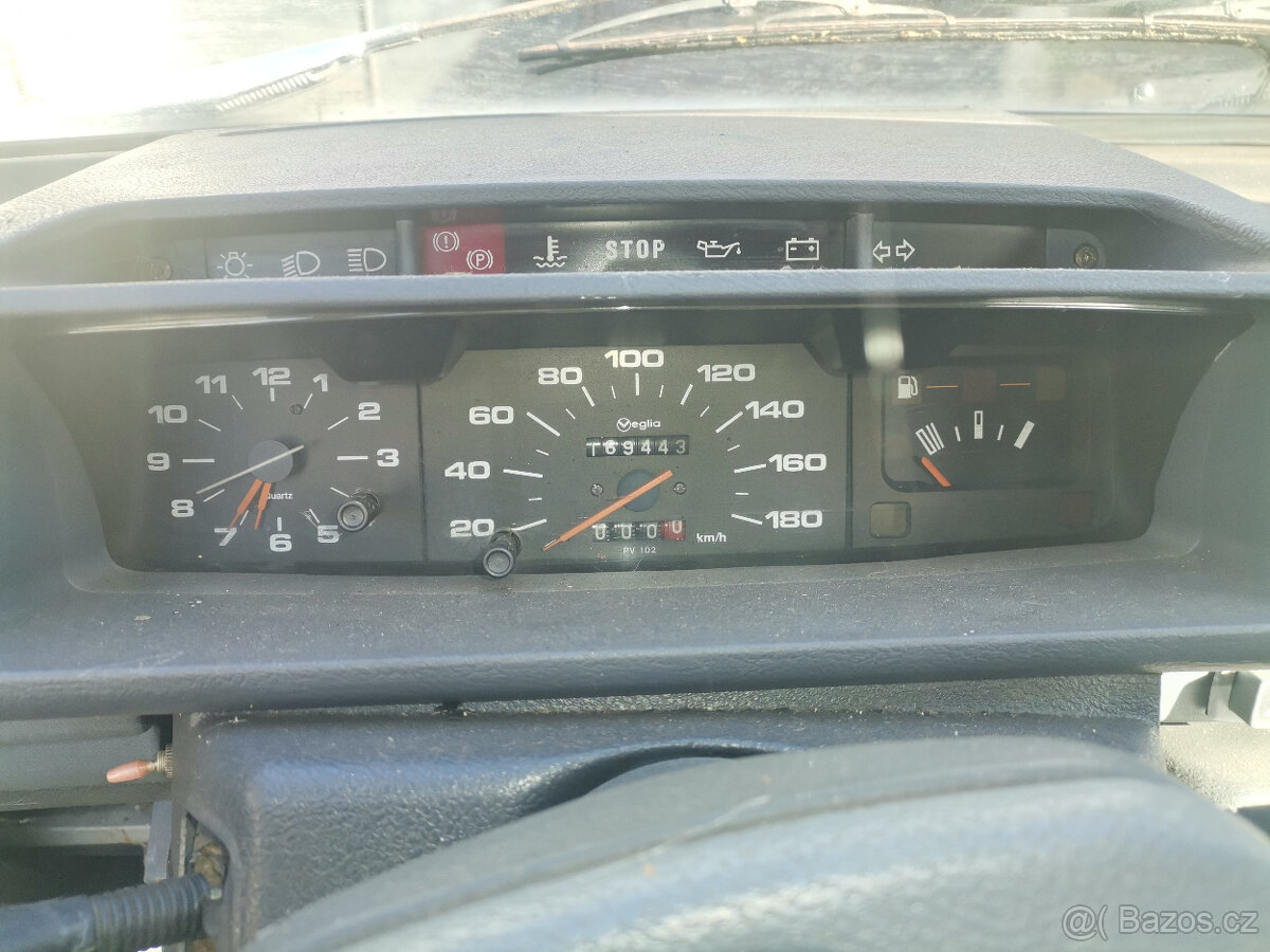 Peugeot 205 1,9D - 4