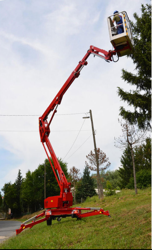 Přívěsná plošina 18m - 4