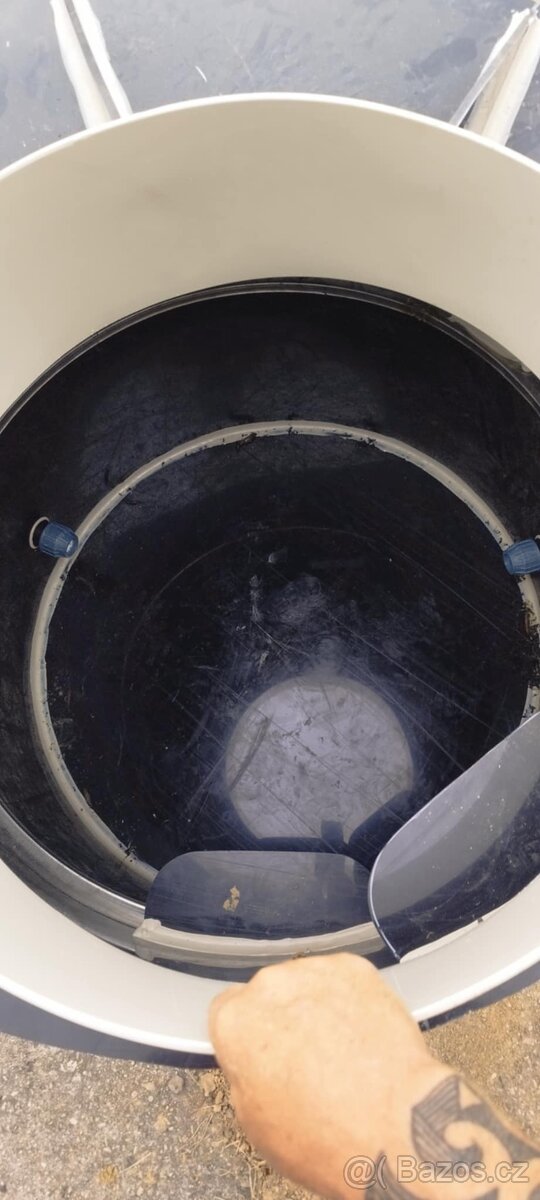 Vodoměrná šachta - 4