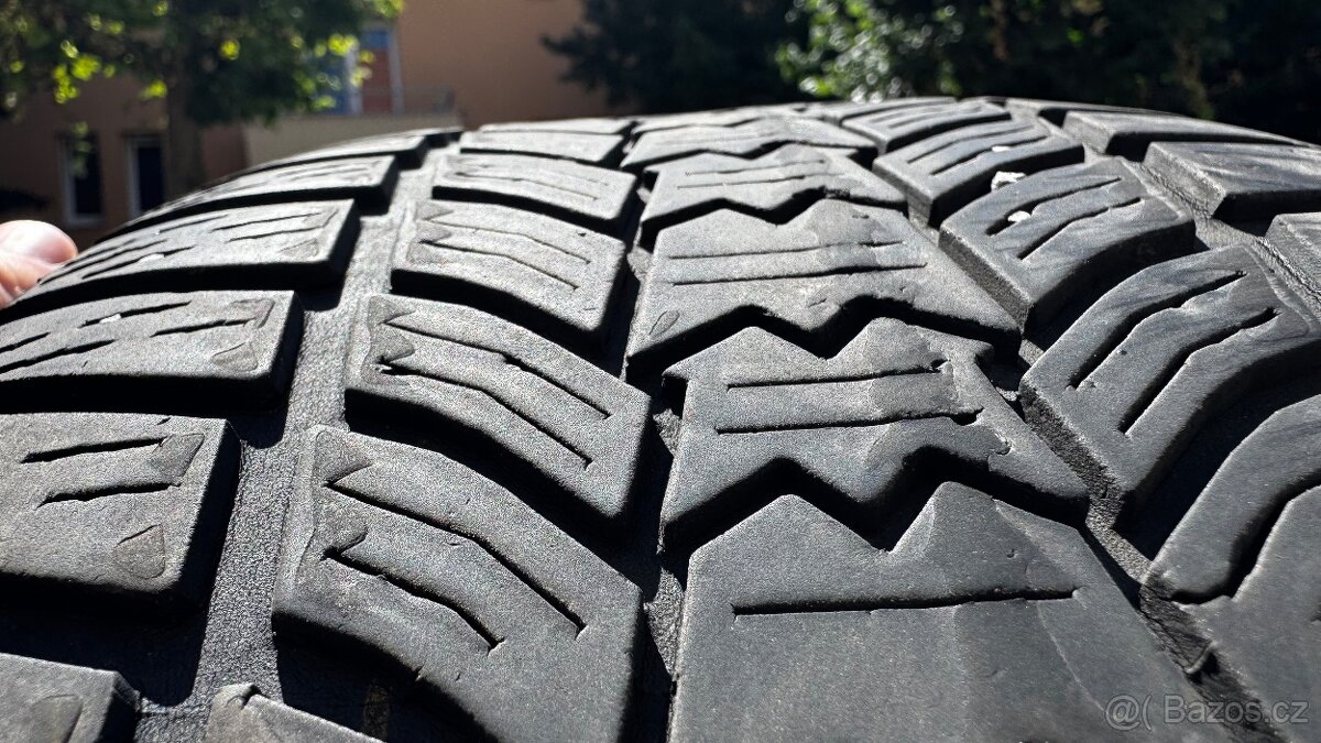 Zimní pneu Sava 225/45 r17 - 4