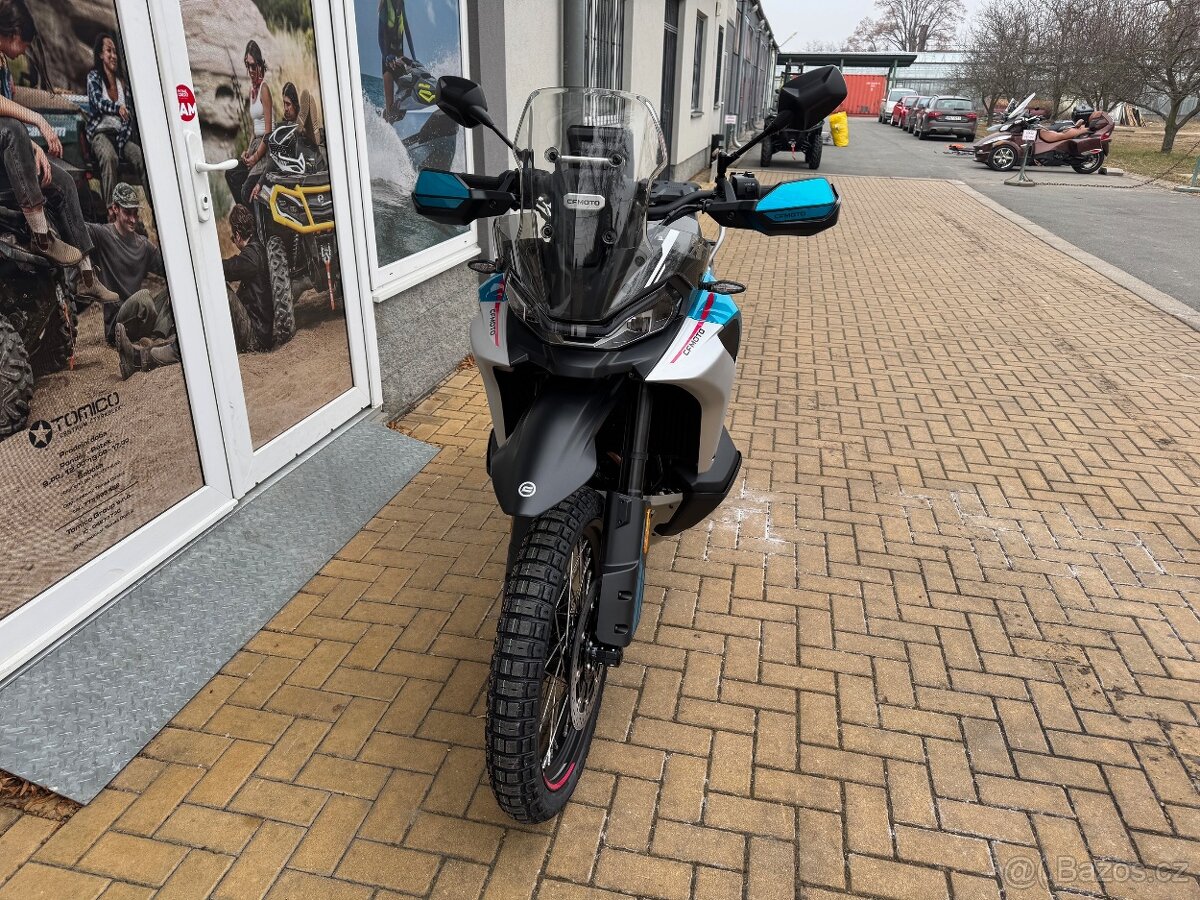 CFMOTO 800MT-X EU5+