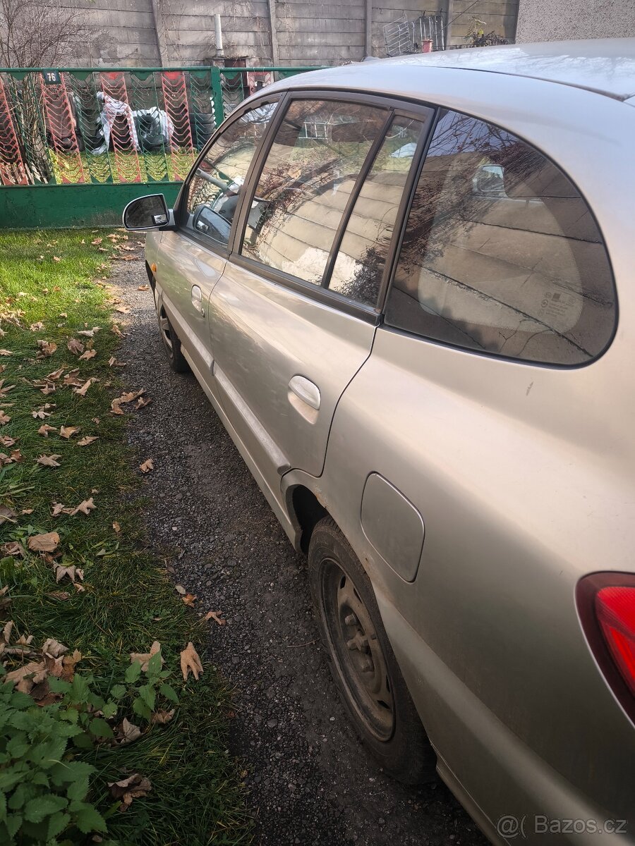 Kia Rio 1.5 71Kw - 4