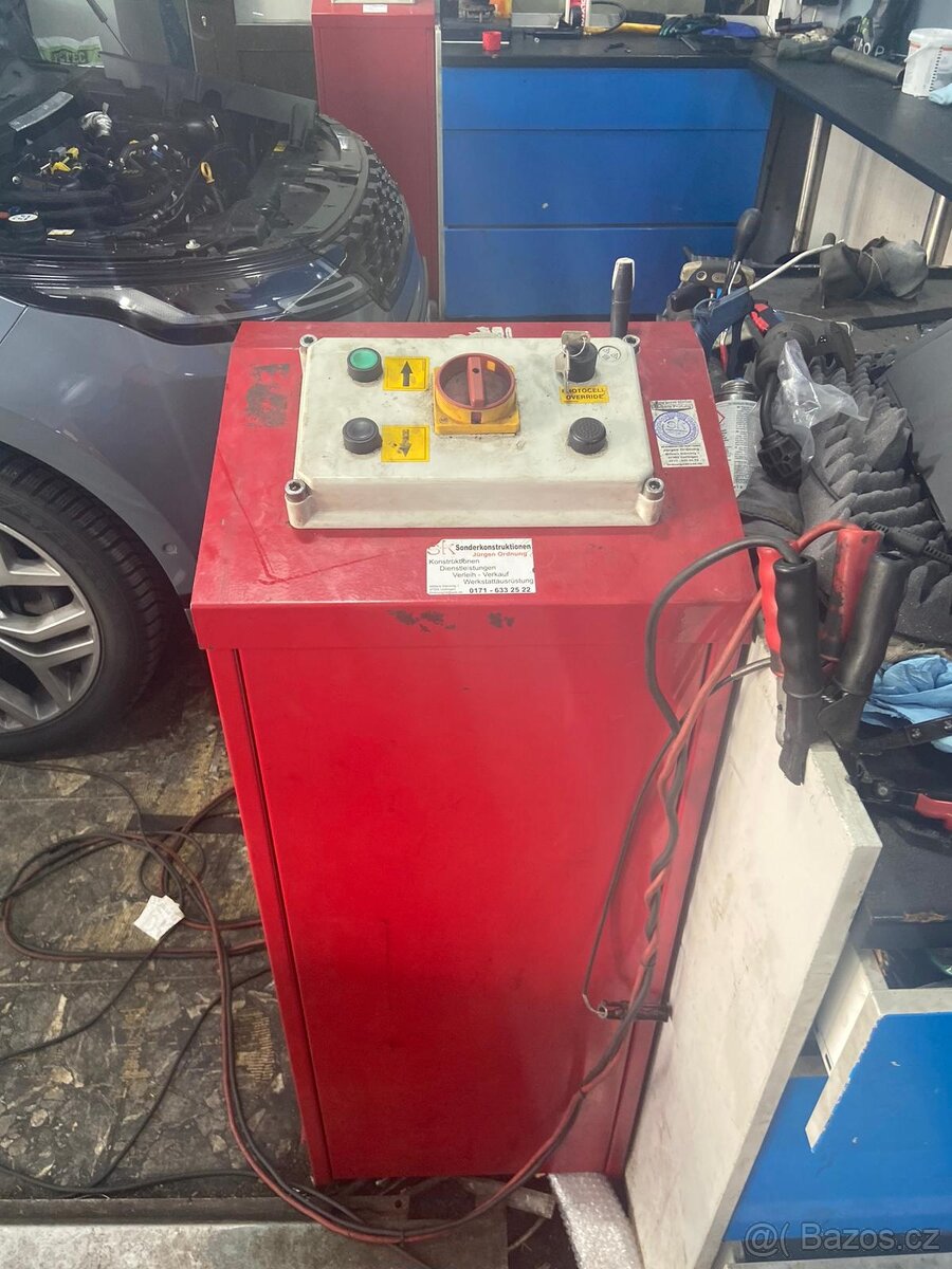 Nůžkový zvedák - 4